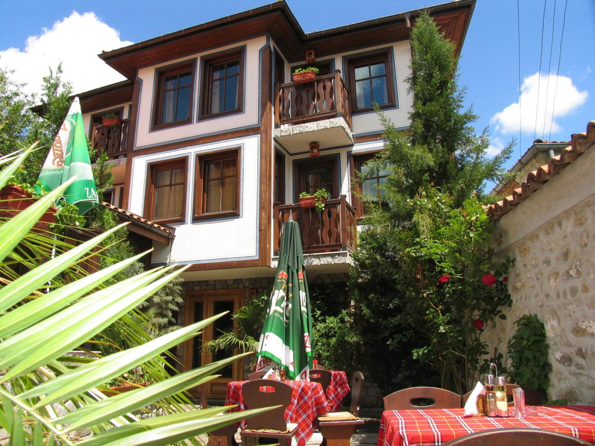 אסנובגראד Hotel Old Times מראה חיצוני תמונה